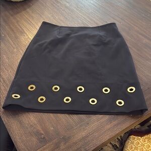 Women’s Doncaster navy skirt with grommet accents